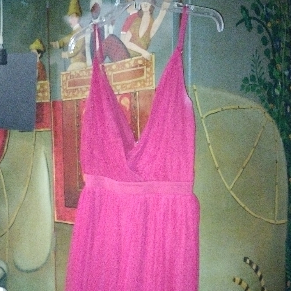 Express Vibrant Red Maxi Dress - Picture 3 of 7